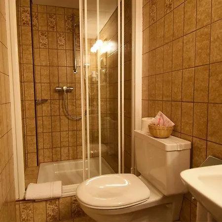 Roessle بيت ريفي 3*