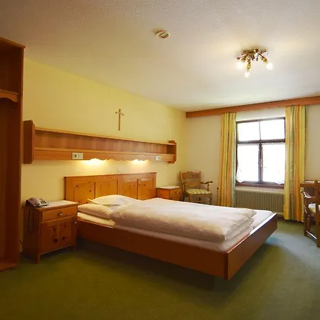 Gasthof Rossle Inn Braz