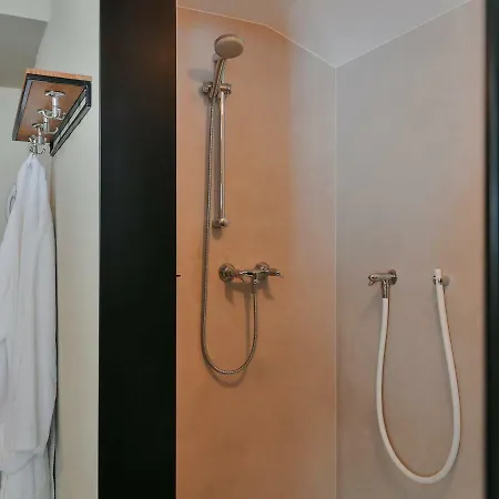 Roessle Herberg Braz